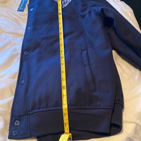 Jacket - Picture 5 of 7